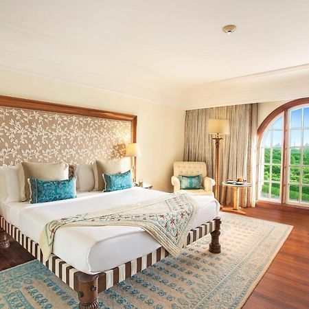 The Oberoi Amarvilas Agra Екстериор снимка